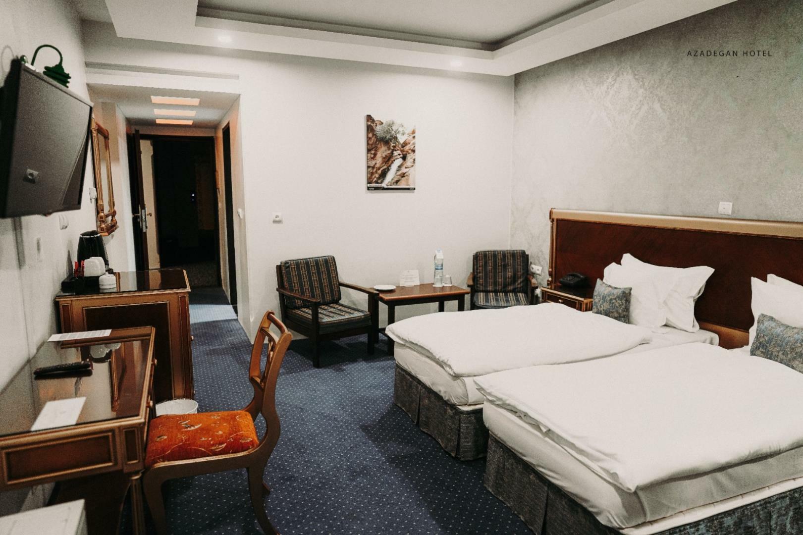 Azadegan Hotel