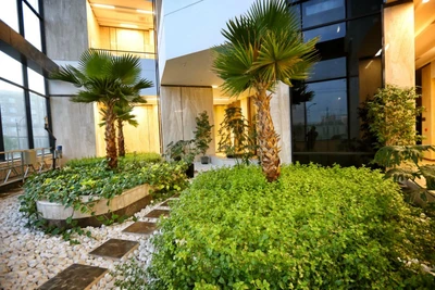 Novin Plus Hotel