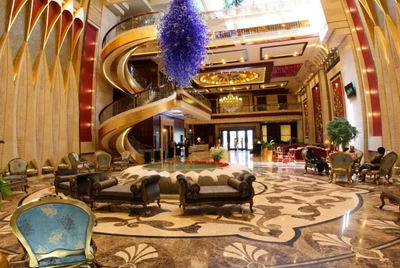 Darvishi Royal Hotel