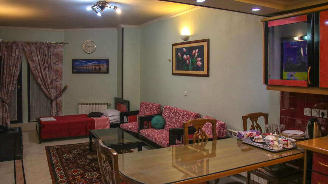 Hasht Behesht Apartment Hotel