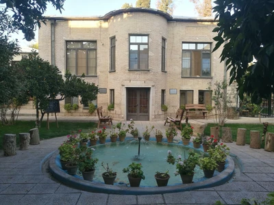 Iranian Garden Guesthouse