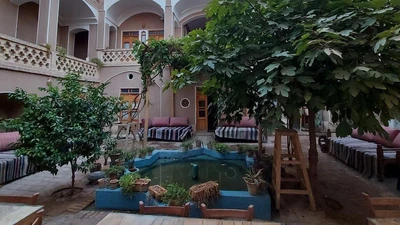 Noghli Traditional Hotel