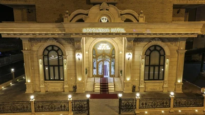 Gostaresh Hotel