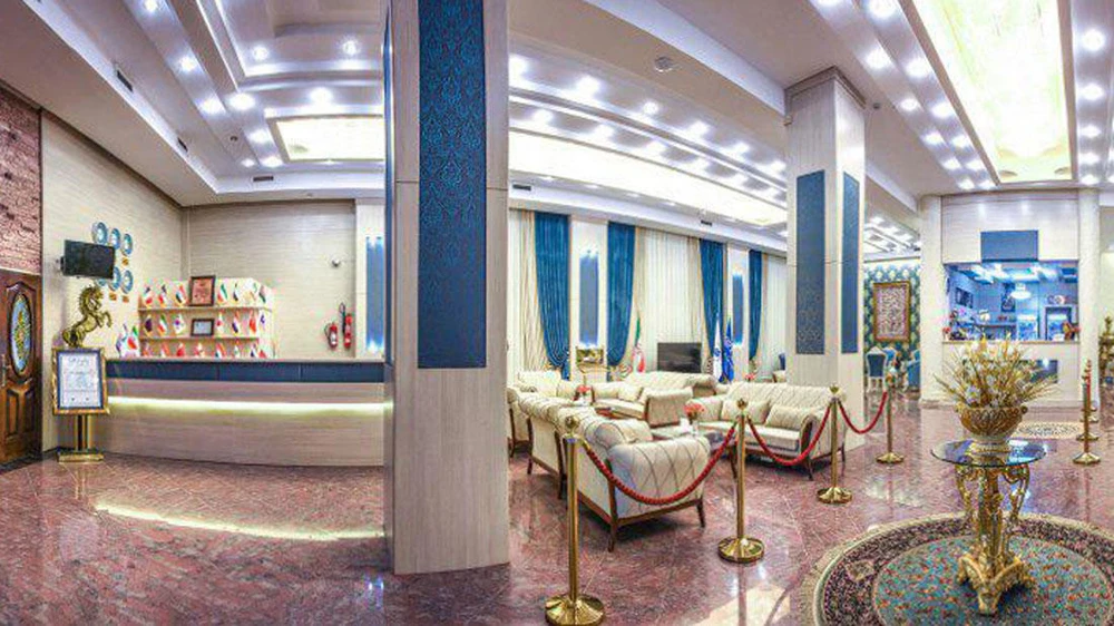 Esteghlal Hotel