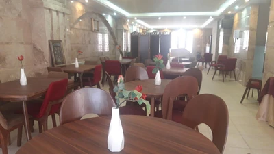 Patagh Hotel