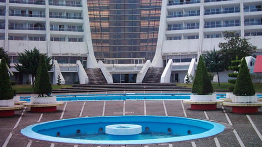 Parsian Azadi Hotel