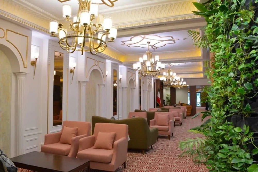 Simorgh Hotel