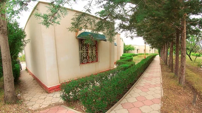 Zanjan Tourist Hotel