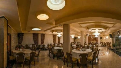 Esteghlal Hotel