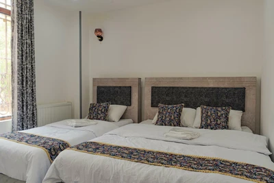 Simorgh Hotel