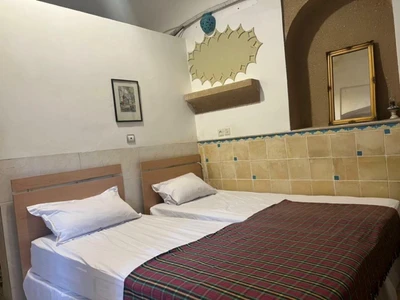 Khesht Abad Hotel