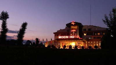 Moein Hotel