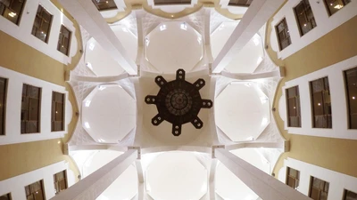 Parsyan Safaieh Hotel