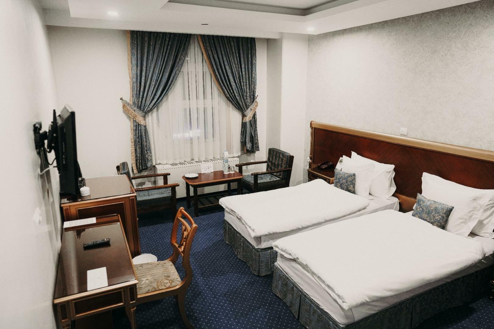 Azadegan Hotel