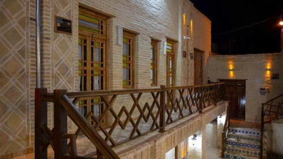 Dadamaan Traditional Hotel