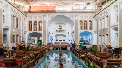 Valee Traditional Hotel