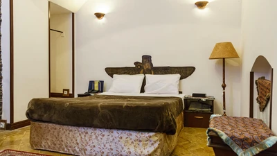 Rose Traditional Hotel