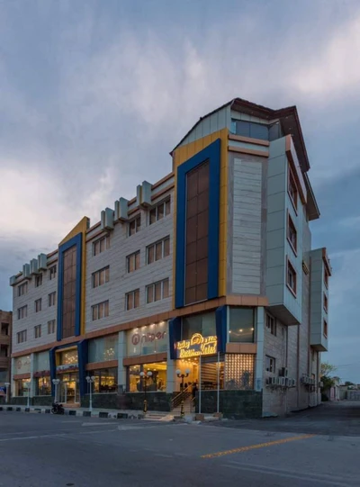 Lux Persia Hotel
