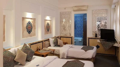 Moshir al-Mamalek Garden Hotel