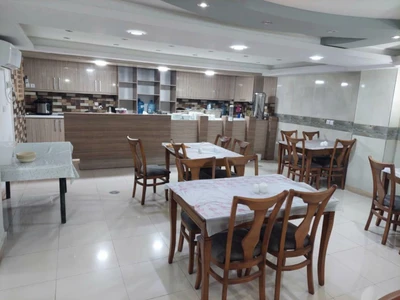Kavan Hotel