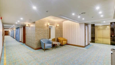 Arghavan Hotel