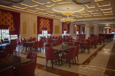 Rose Grand Hotel Shiraz