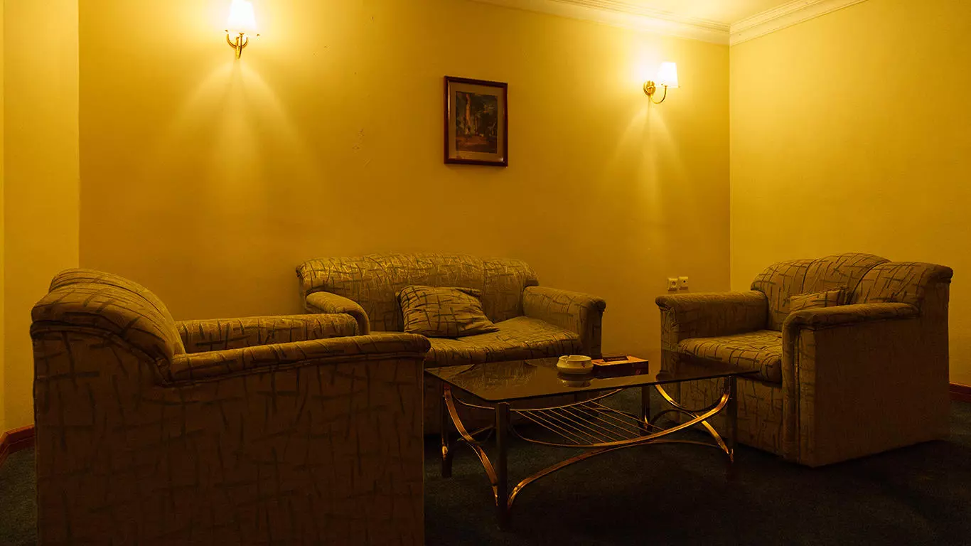 Pars International Hotel