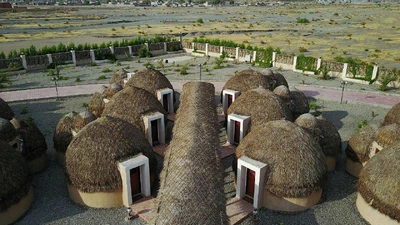 Parsian Ghaleganj Hotel