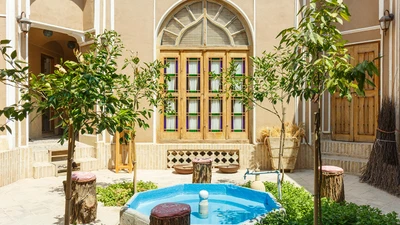 Naranjestan Hotel