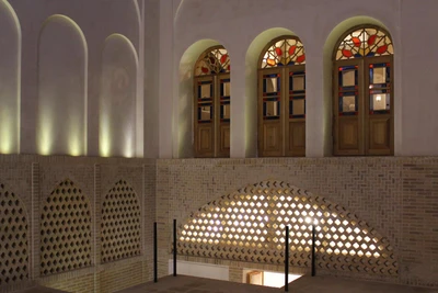 Zavieh Hotel