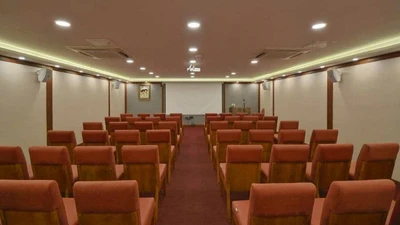 Shirazis Hotel