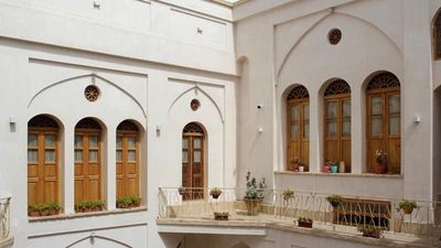 Amir Saray