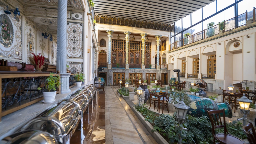 Shahsavaran Boutique Hotel