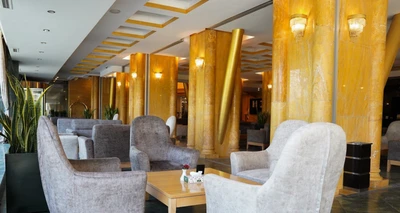 Chamran Hotel