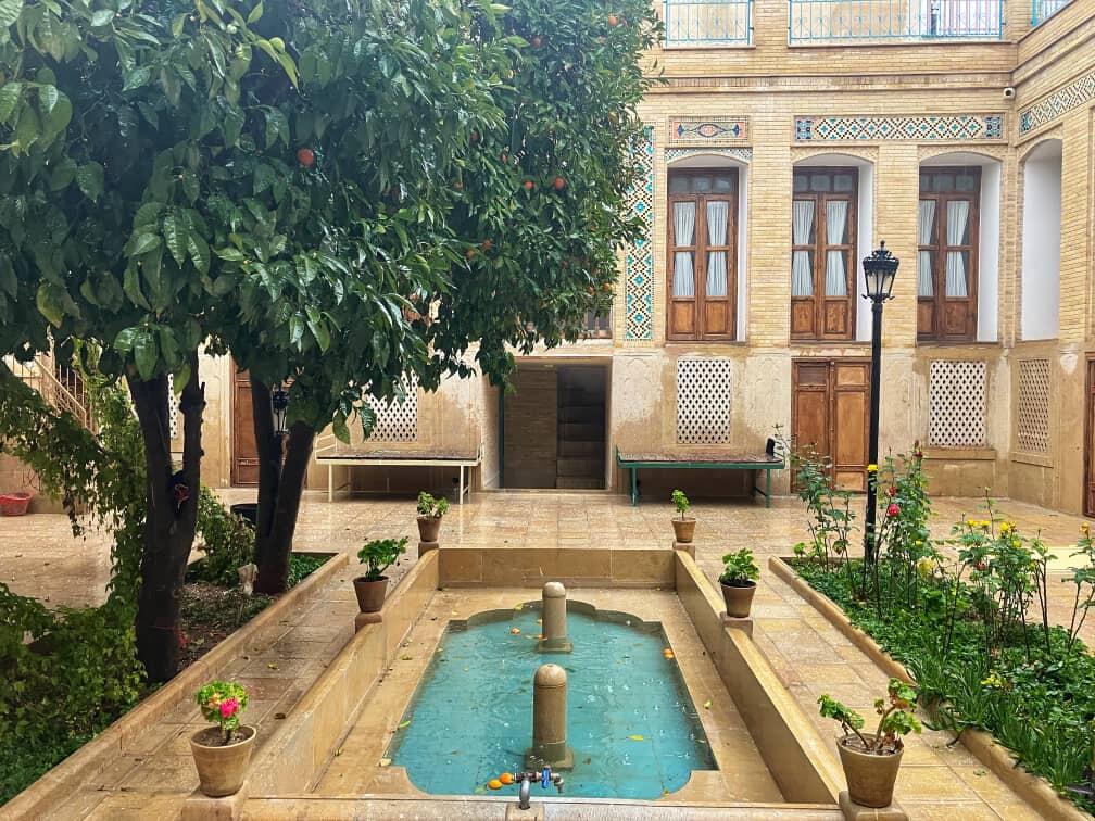Amirieh Traditional Hotel