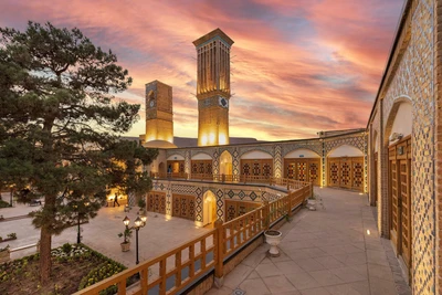 Vakil (Karvanica) Hotel