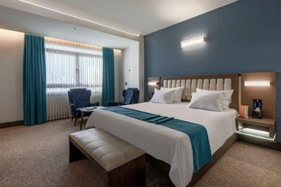 Tehran Royal Hotel