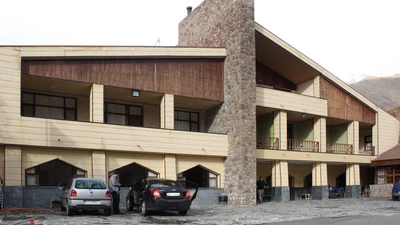 Shemshak Tourist Hotel