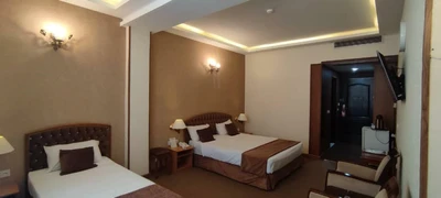 Park Saadi  Hotel