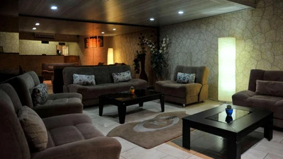 Goldis Hotel
