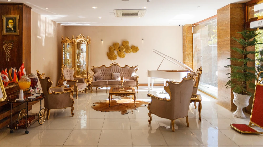 Jahan Nama Apartment Hotel