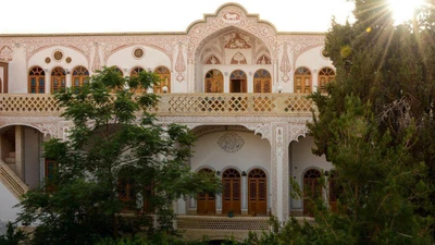 Khademi Traditional Hotel