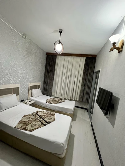 Aysan Hotel
