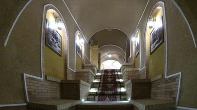 Viona Lantern Hotel