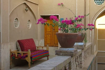 Sarva Hotel