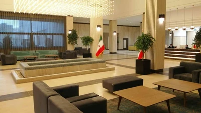Novin Plus Hotel