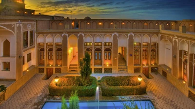 Laleh Hotel