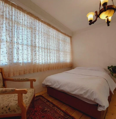 Memar House