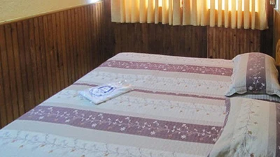 Shabaviz Hotel
