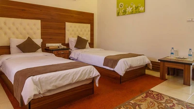 Shayli Hotel